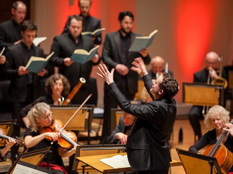 Haydn: Stabat Mater & Mozart: Requiem Chapel Choir of the Royal Hospital Chelsea, Chapel Choir of the Royal Hospital Chelsea